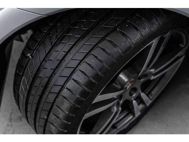 PORSCHE PORSCHE Cayenne 2012