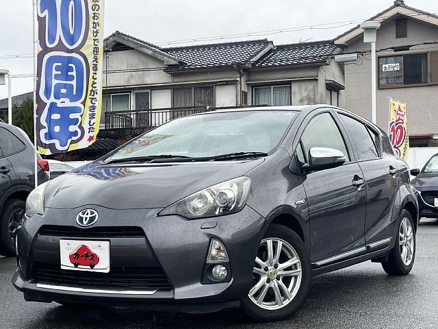TOYOTA AQUA 2012