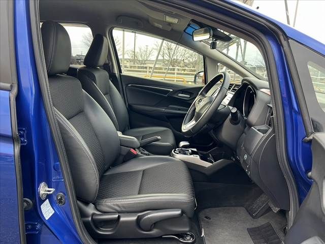 HONDA FIT HYBRID 2015