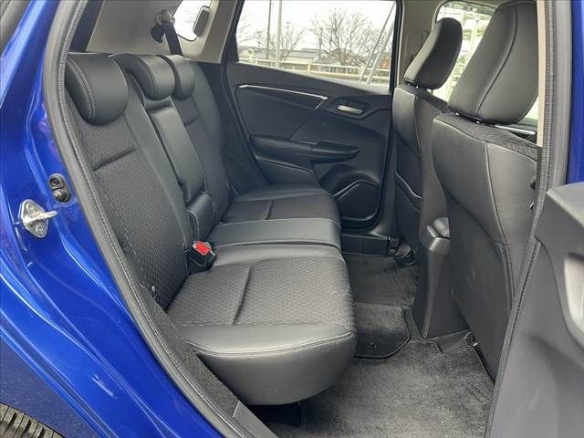 HONDA FIT HYBRID 2015