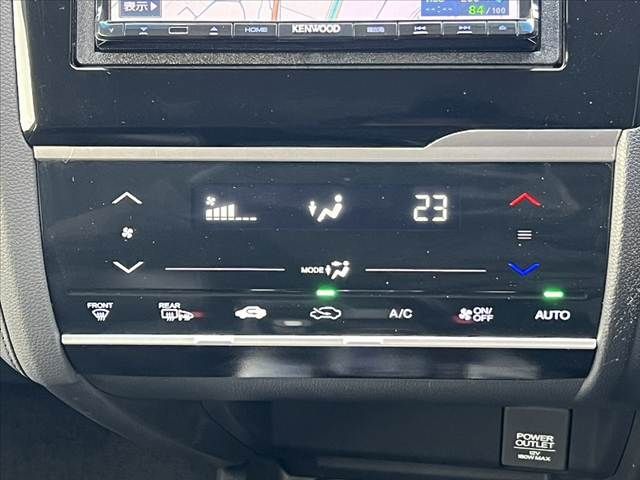 HONDA FIT HYBRID 2015