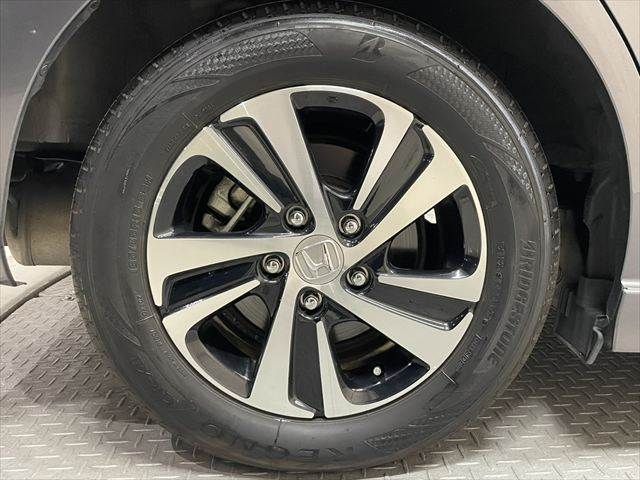 HONDA FREED HYBRID 2018