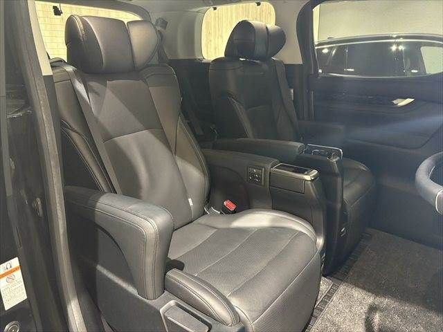 TOYOTA VELLFIRE  HYBRID 4WD 2019