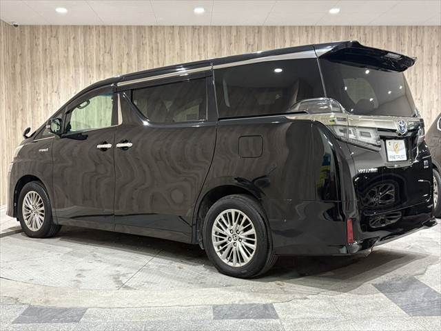 TOYOTA VELLFIRE  HYBRID 4WD 2019