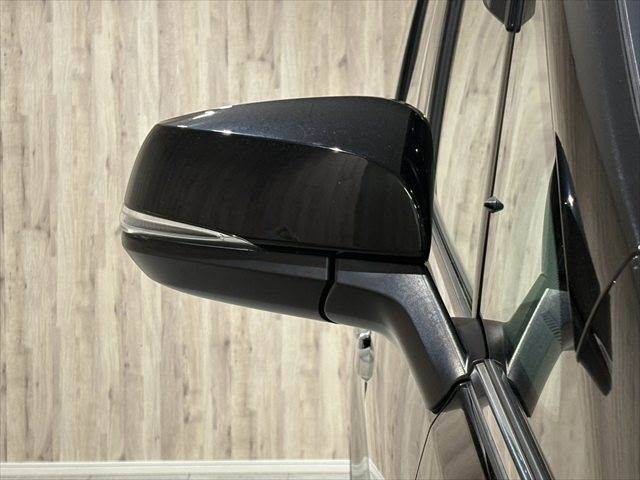 TOYOTA VELLFIRE  HYBRID 4WD 2019