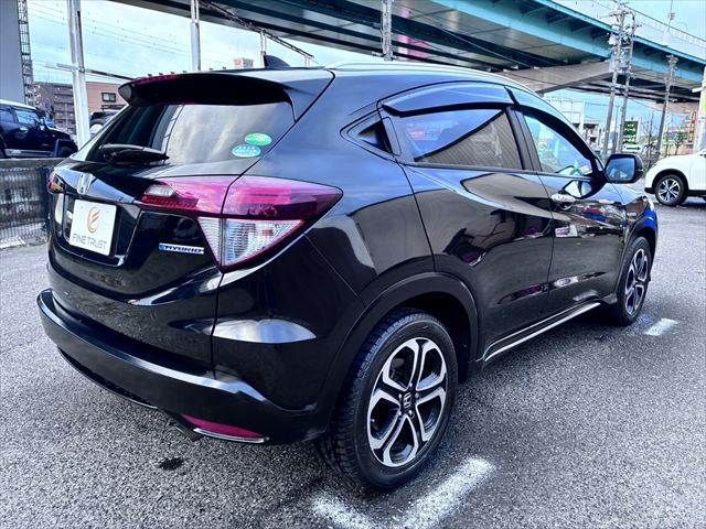 HONDA VEZEL HYBRID 2016