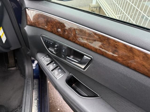 MERCEDES BENZ MERCEDES BENZ E class sedan 2012