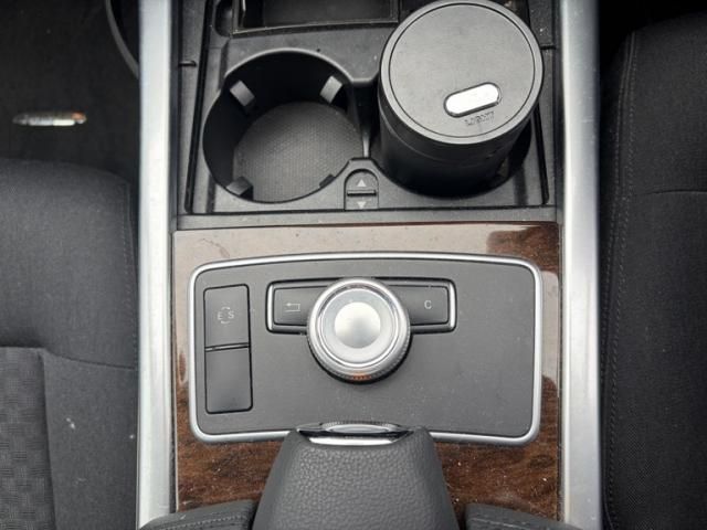 MERCEDES BENZ MERCEDES BENZ E class sedan 2012