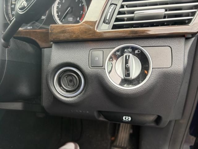 MERCEDES BENZ MERCEDES BENZ E class sedan 2012