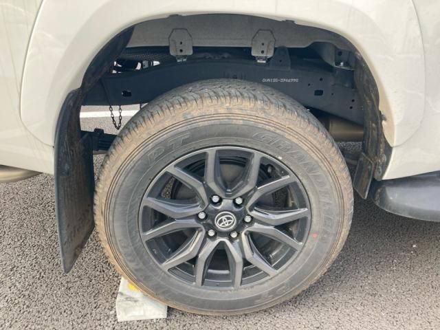 TOYOTA ??????????4D 2023