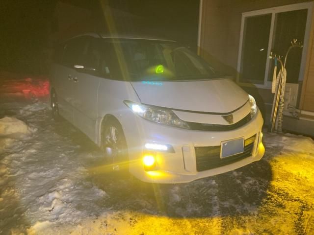 TOYOTA ESTIMA  4WD 2010