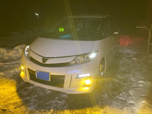 TOYOTA ESTIMA  4WD 2010