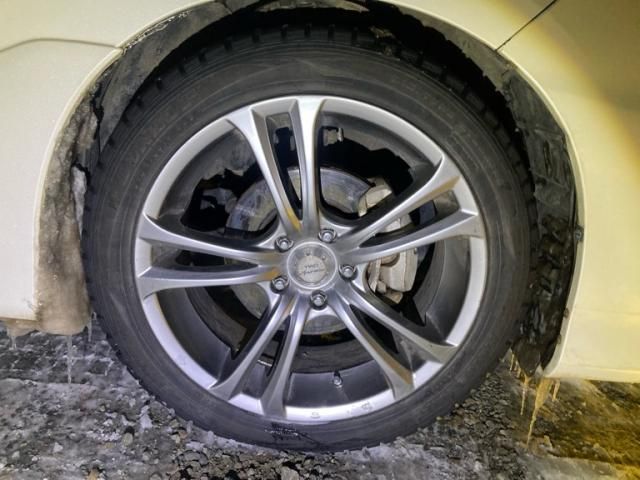 TOYOTA ESTIMA  4WD 2010