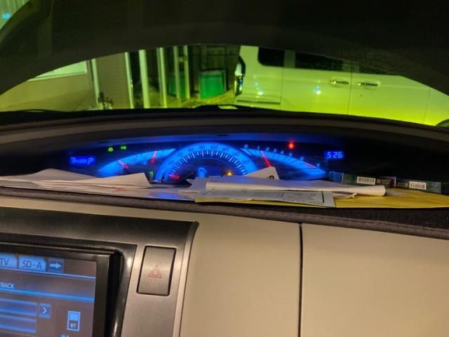 TOYOTA ESTIMA  4WD 2010