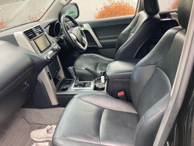 TOYOTA LANDCRUISER PRADO 2009