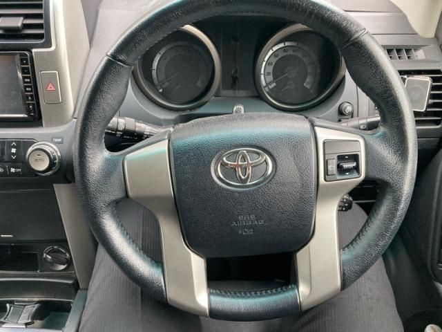 TOYOTA LANDCRUISER PRADO 2009