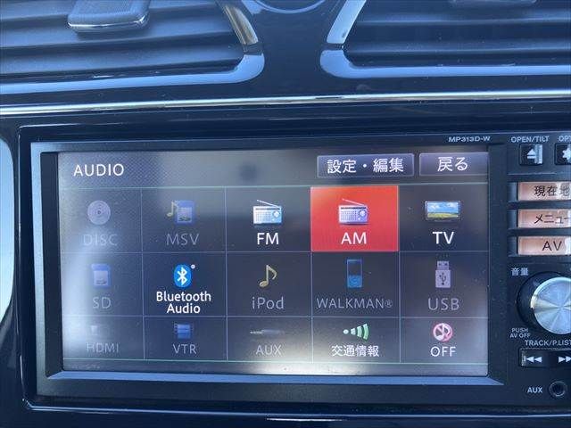 NISSAN SERENA  S-HYBRID 2013