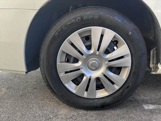 NISSAN SERENA  S-HYBRID 2013