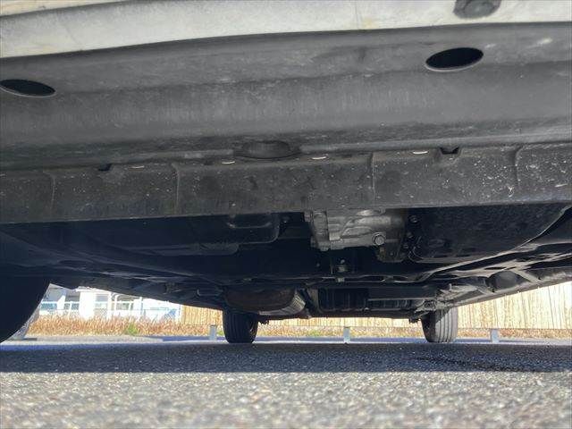 NISSAN SERENA  S-HYBRID 2013