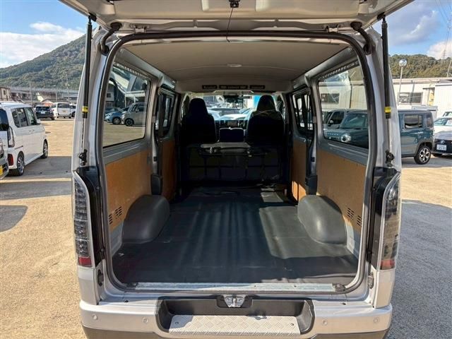 MAZDA BONGO BRAWNY VAN 2023