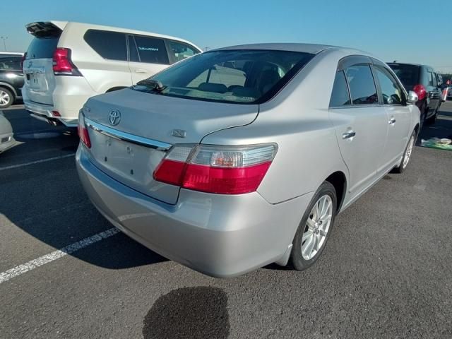 TOYOTA PREMIO 2009