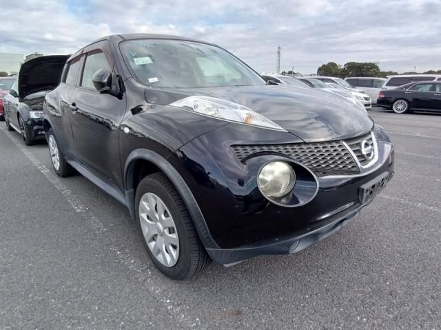 NISSAN JUKE 2010