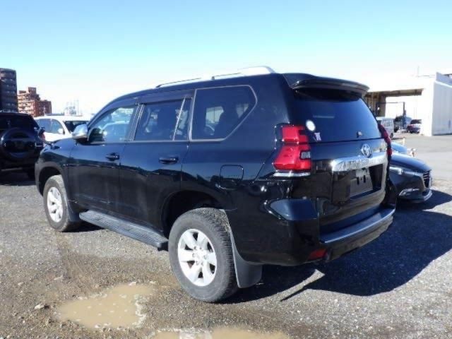 TOYOTA LANDCRUISER PRADO 2019