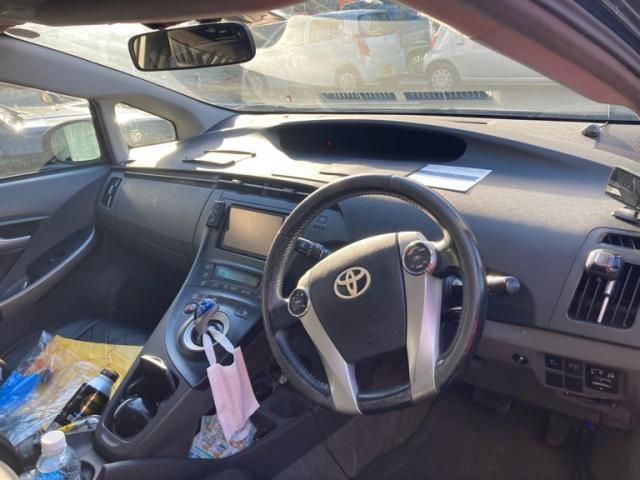 TOYOTA PRIUS 2010