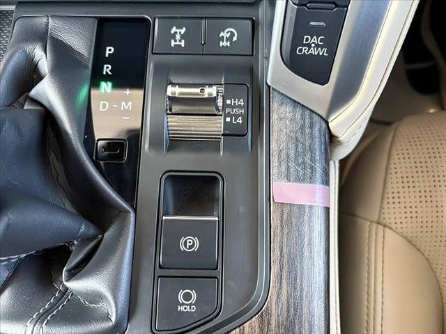 TOYOTA LANDCRUISER wagon 2024