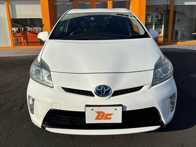 TOYOTA PRIUS 2013