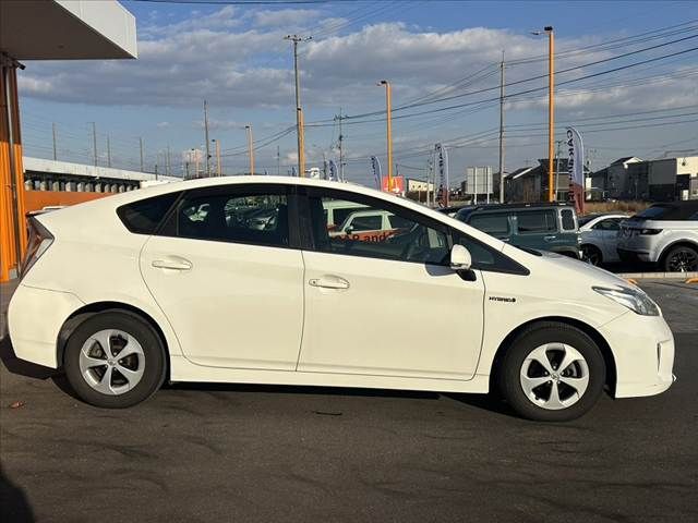 TOYOTA PRIUS 2013
