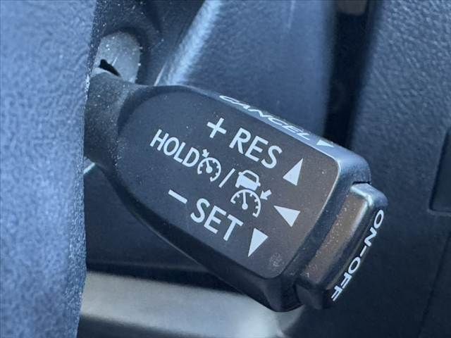 TOYOTA ALPHARD 4WD 2018