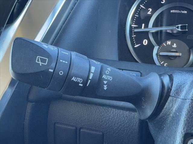 TOYOTA ALPHARD 4WD 2018