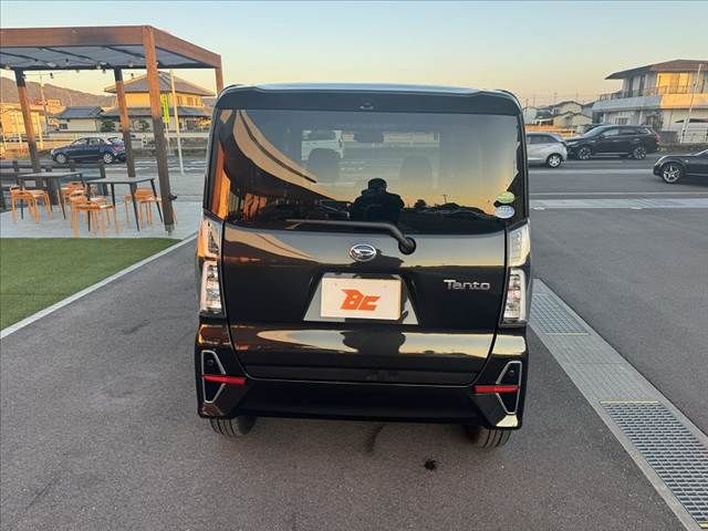 DAIHATSU TANTO CUSTOM 2020