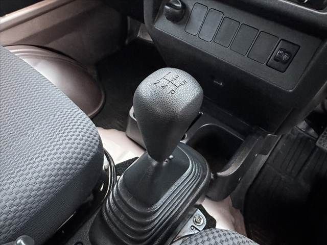 DAIHATSU HIJET truck 2015