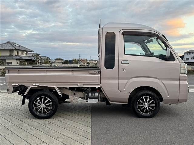DAIHATSU HIJET truck 2015