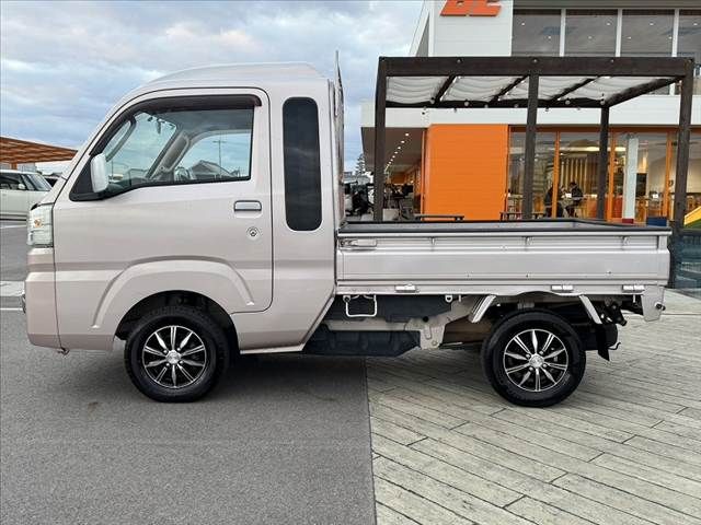 DAIHATSU HIJET truck 2015