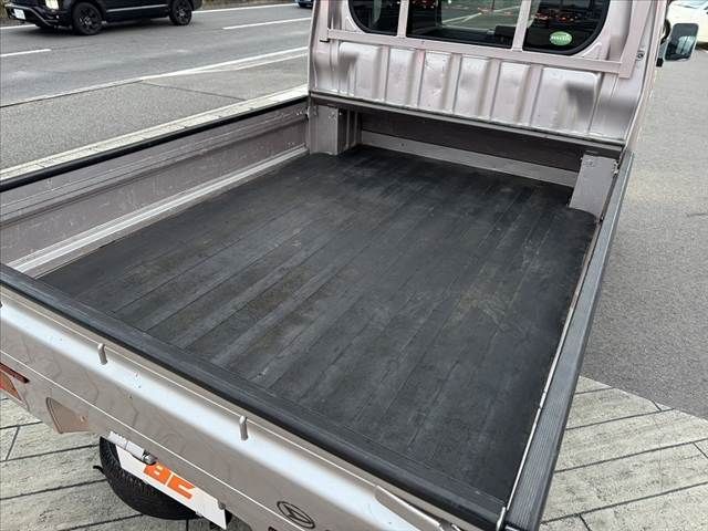 DAIHATSU HIJET truck 2015