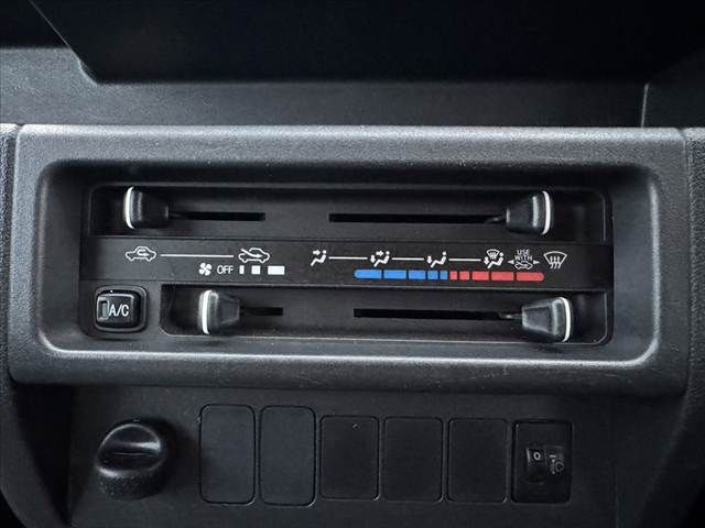 DAIHATSU HIJET truck 2015