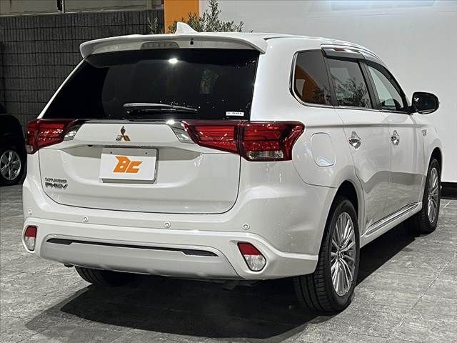 MITSUBISHI OUTLANDER PHEV 2021