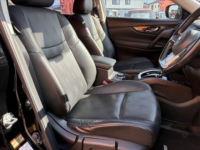 NISSAN X-TRAIL 4WD 2019