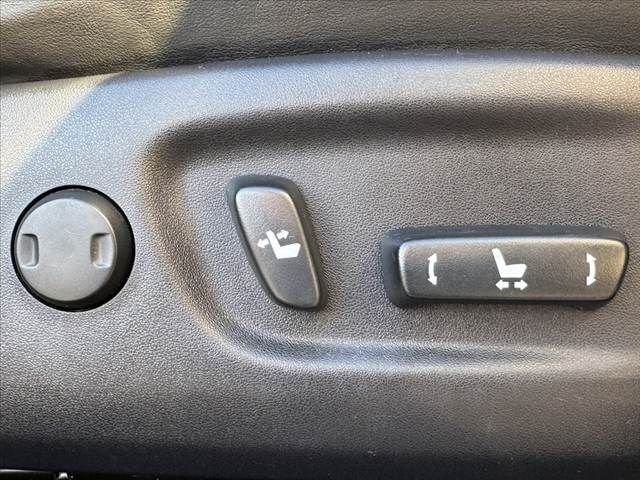 TOYOTA HARRIER 2WD 2014