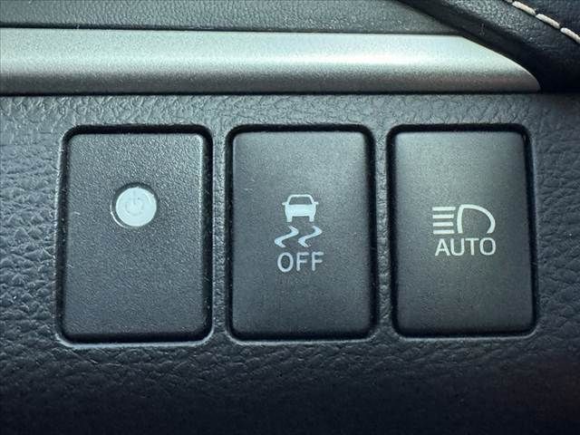 TOYOTA HARRIER 2WD 2014