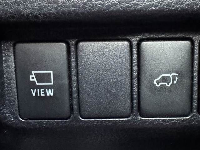 TOYOTA HARRIER 2WD 2014