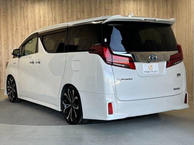 TOYOTA ALPHARD hybrid 4WD 2020