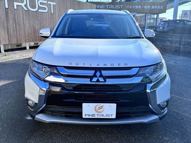 MITSUBISHI OUTLANDER 4WD 2015