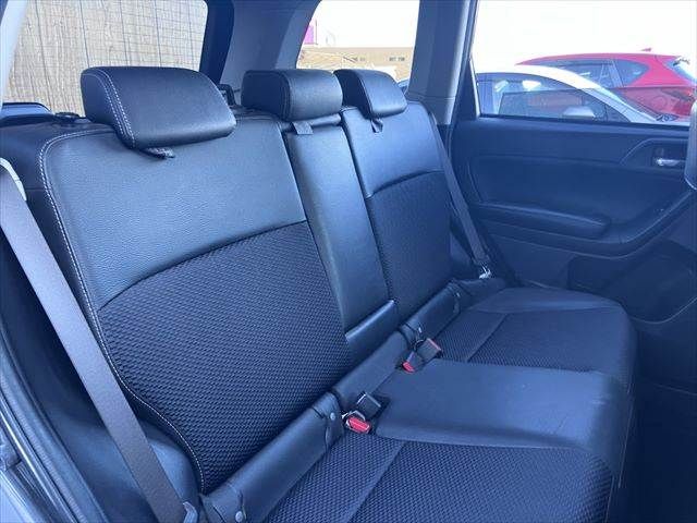 SUBARU FORESTER 2012