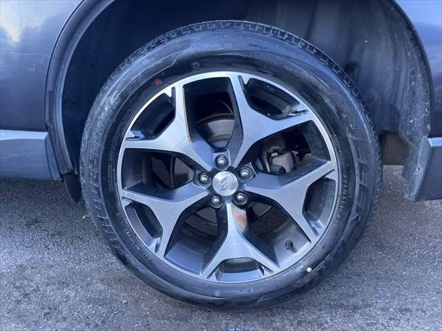 SUBARU FORESTER 2012