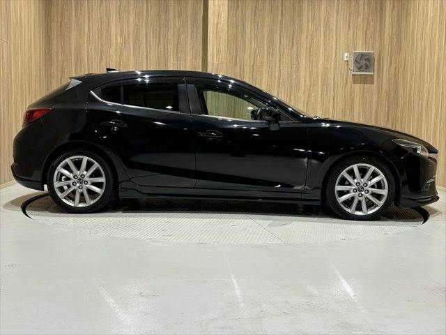 MAZDA AXELA SPORTS 2017