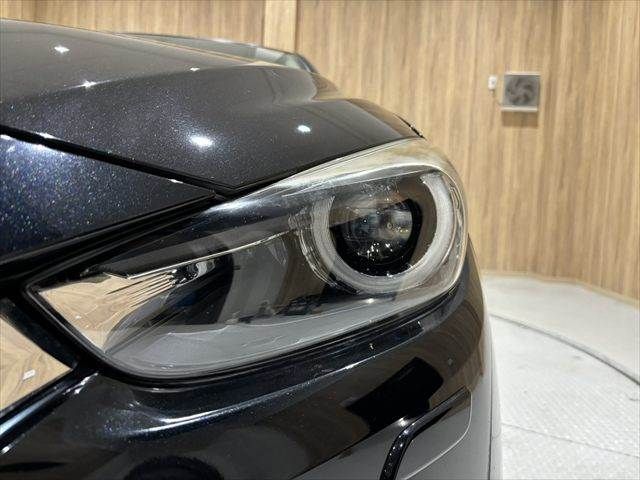 MAZDA AXELA SPORTS 2017